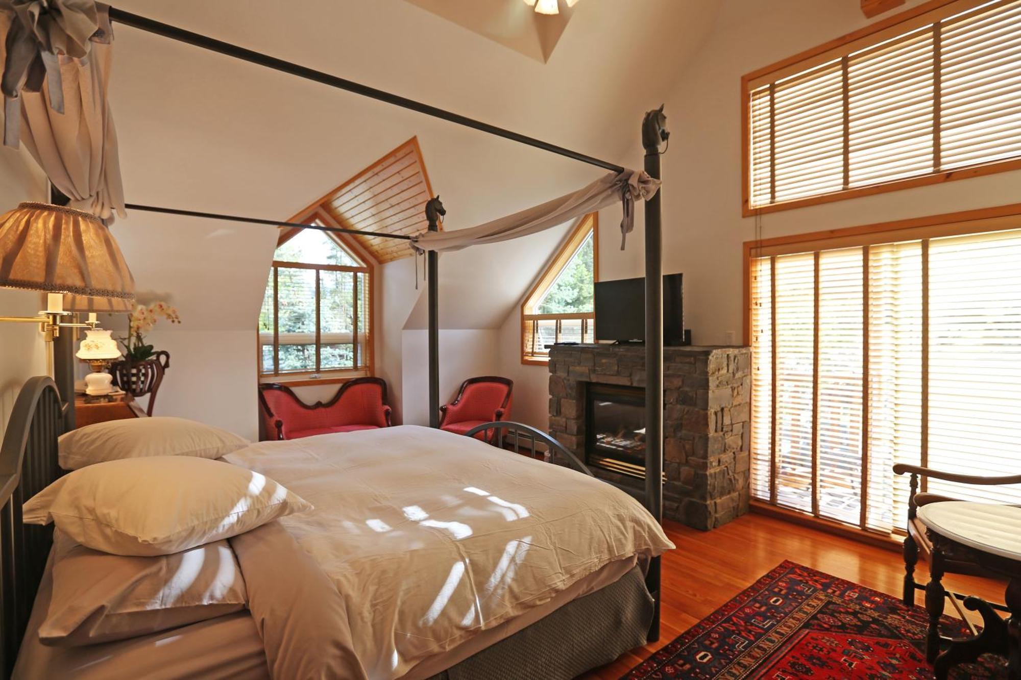 Beaujolais Boutique B&B at Thea's House Banff Extérieur photo