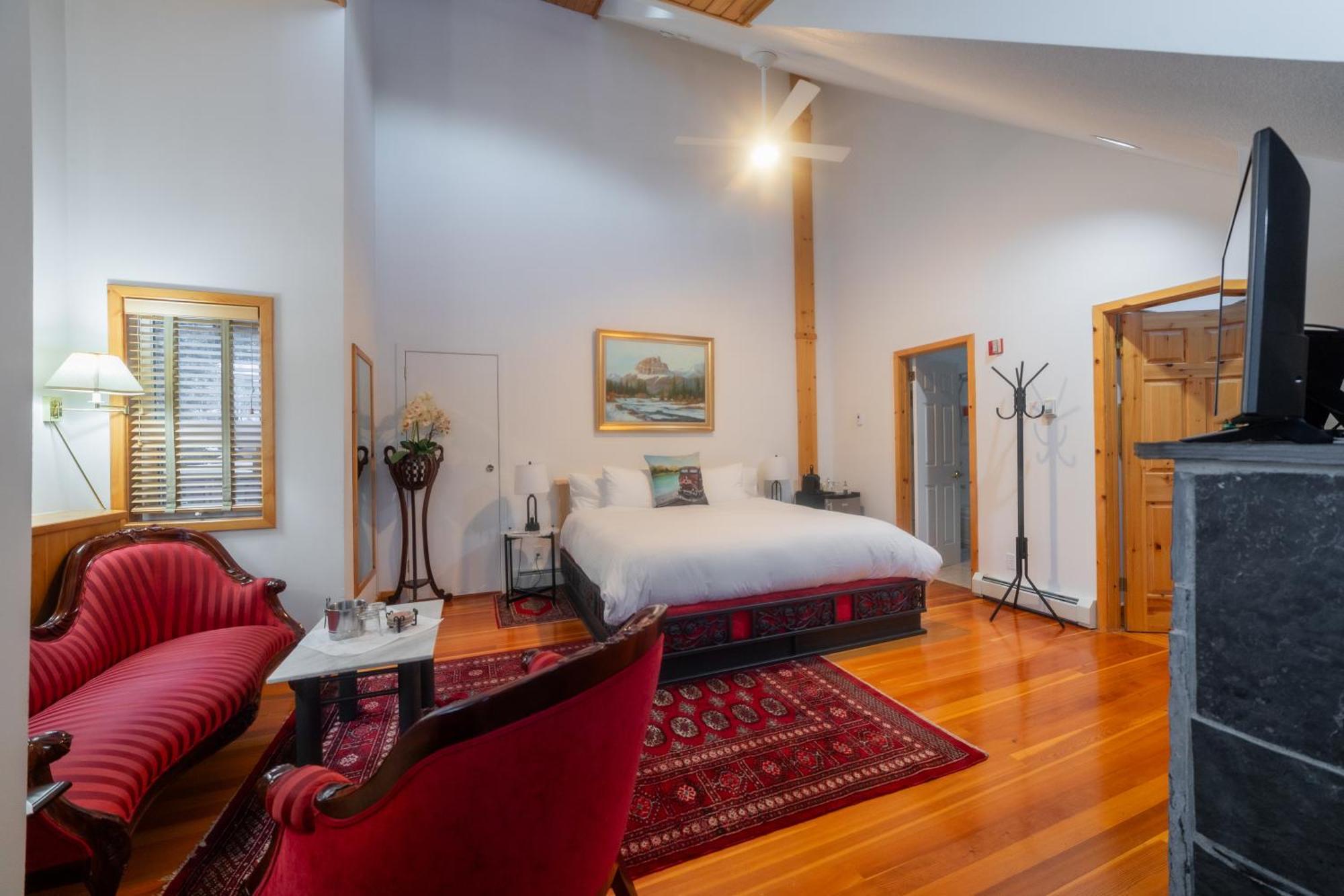 Beaujolais Boutique B&B at Thea's House Banff Extérieur photo