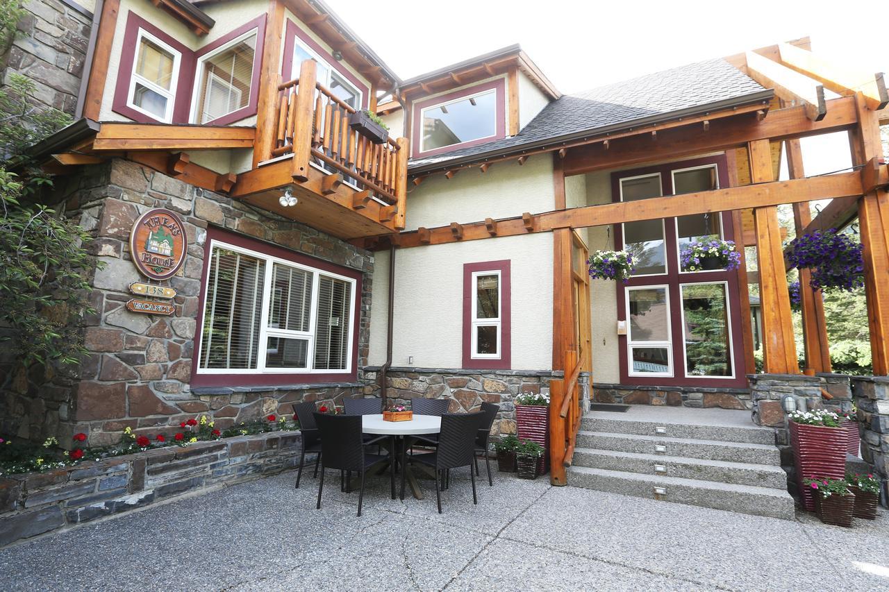 Beaujolais Boutique B&B at Thea's House Banff Extérieur photo